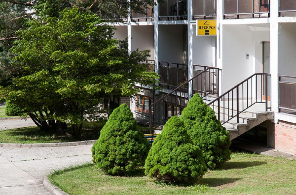 Hotel Radejov Knezdub Luaran gambar