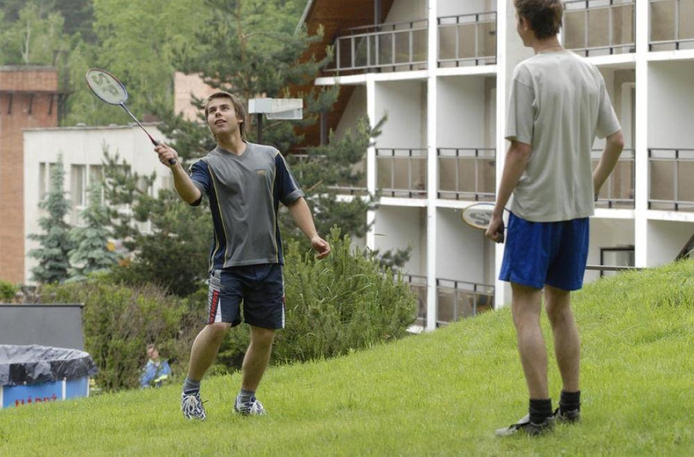 Hotel Radejov Knezdub Luaran gambar