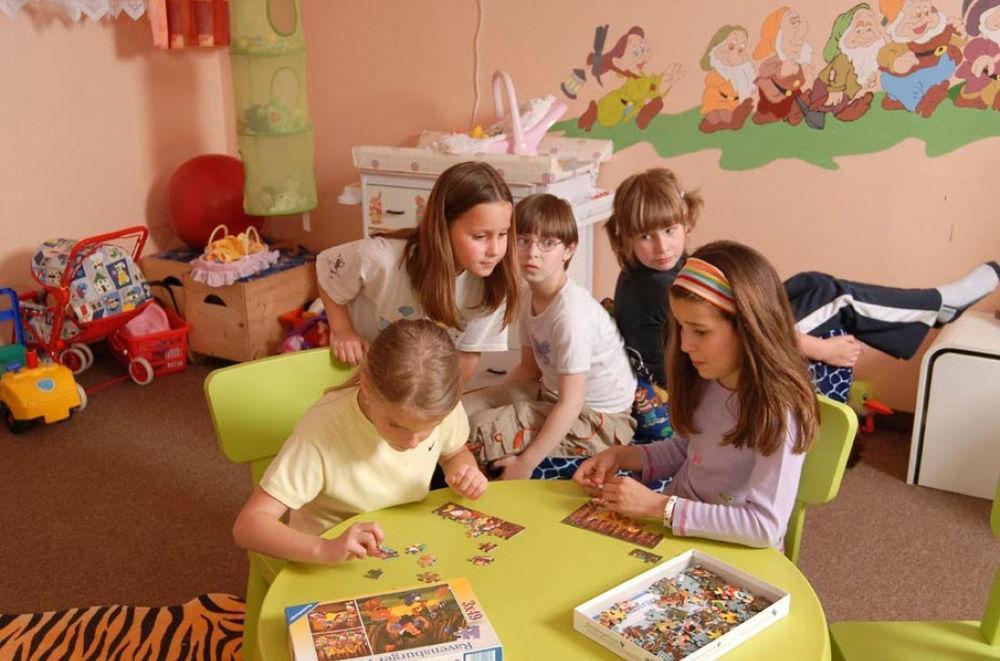 Hotel Radejov Knezdub Luaran gambar